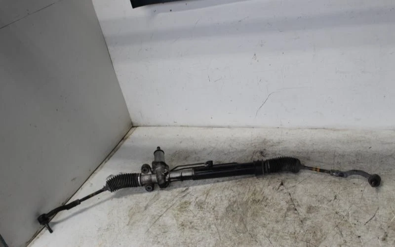 2009-2014 Hyundai Genesis Power Steering Gear Rack And Pinion Sedan OEM - Image 1 of 4