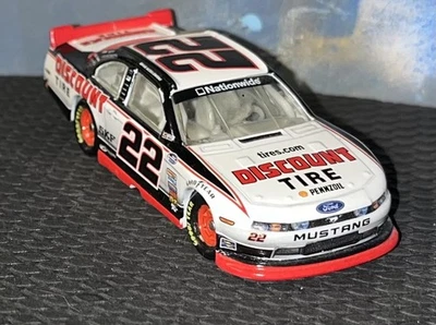 1/64 2015 ACTION LIONEL #22 СКИДКА ШИНЫ BRAD KESELOWSKI FORD MUSTANG - Изображение 1 из 3
