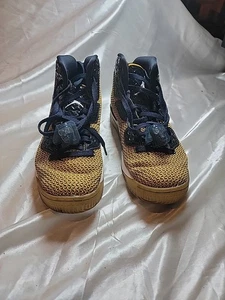 Scarpe da basket Nike Air Jordan Spike Forty 819952-706 oro da uomo taglia 8,5 - Foto 1 di 18