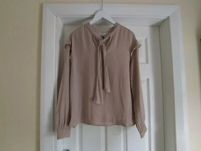 Блузка Farhi от «Nicole Farhi» бледно-серый серебристый цвет размер: M, 12 (Великобритания) Eur 38 - Изображение 1 из 4