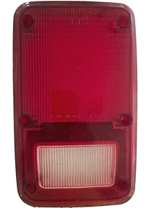 1978 thru 1993 Dodge rear right side tail light lens SAE AIRST 78T CC / 4357530 - Bild 1 von 8