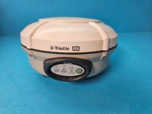 TRIMBLE R8 MODEL 3 GNSS RECEIVER 67250-66 BLUETOOTH GPS 450-470MHZ - Picture 1 of 16