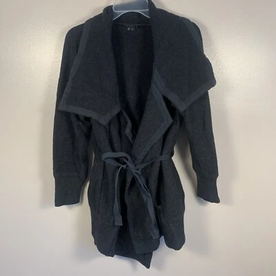 Cardigã suéter tamanho grande Theory lã cashmere colarinho cordão cinto SP - Imagem 1 de 4