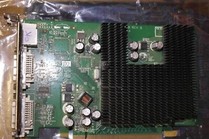 NVidia Geforce 7300 LE 256 mb PCIE DVI x2 S-video Graphics Card - Picture 1 of 5