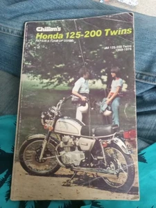 Guía de reparación y puesta a punto de gemelos Chilton’s Honda 125-200 1969-1976 - Imagen 1 de 8