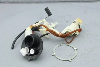 Harley Road Glide 2011 emisor de bomba de combustible y gasolina + conjunto de placa superior video de 28 k Foto 1 de 4