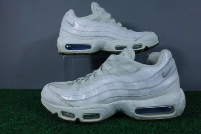 Nike Air Max 95 Shoes Mens Size 9.5 White Running Sneakers Classic AQ7981-100 - Image 1 of 4