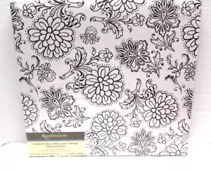 NEW Recollections 12"x12" Post-bound Scrapbook Album Black/White Flowers - Picture 1 of 7