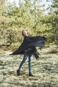 Shawl Wrap Wool Women Fringe Knitted Poncho Cardigan Cape Scarf Sweater Black - Picture 1 of 6