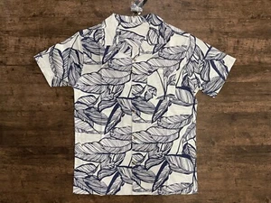 Coofandy Floral Camp Collar Short Sleeve Button-Up Ivory Navy Shirt Size Medium - Picture 1 of 8