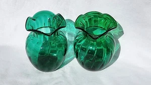 Paar Vintage mundgeblasene smaragdgrüne Glas Blumen/Blumen Vasen 5 1/8" hoch - Bild 1 von 12