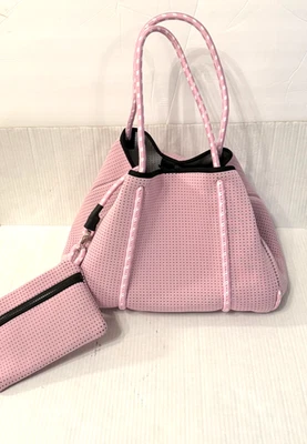 Popups Brand Everyday Tote bag with pouch light pink color - Image 1 of 4