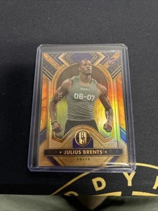 Panini Gold Standard 2023 - Rookies Julius Brents #160 Citrine/30 (RC) - Imagen 1 de 2