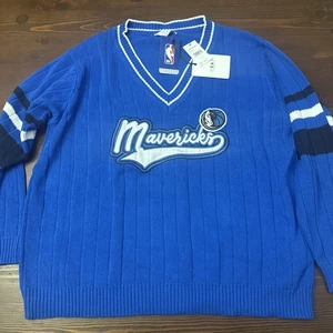 Suéter Dallas Mavericks Cuello en V Tejido Logo - USADO por Erin Andrews - Grande - ¡Nuevo! - Imagen 1 de 9