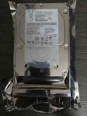 IBM 41Y8499 59Y5460 59Y5336 59Y5322 0B24490 - 600GB 15K RPM 4 GB FIBRE 3.5" HDD - Image 1 of 3