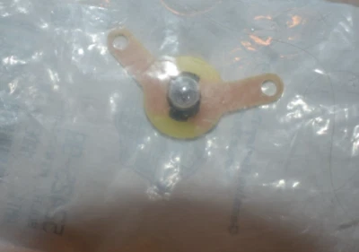 Harley Davidson CVO V-ROD/Softail Deuce Roadking 02-06 Mini Bulb Tach 52425-98 - Image 1 of 4