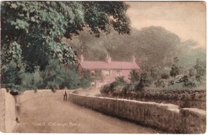 DENBIGHSHIRE - OLD COLWYN, BEACH ROAD WITH MAN POSING, EARLY VIEW - Picture 1 of 2