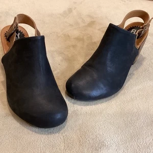 Fly London Round Toe Sling Back Clogs, Women's EU 40, US 9, UK 6.5, 100% Leather - Picture 1 of 11
