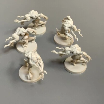 5PCS Alternate Hunter Xenos Miniatures Zombicide Invader Board Game Figures Toys - Image 1 of 4