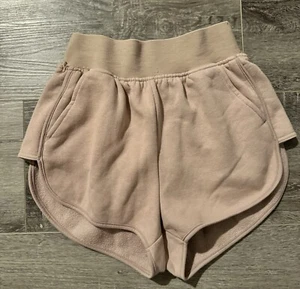 Gymshark Sweat Shorts Womens Size S w/Pockets Stretch Waist Beige Lounge Active - Bild 1 von 7