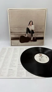 Emmylou Harris – White Shoes - 1983 Warner Brothers Vinyl Record LP - Afbeelding 1 van 18