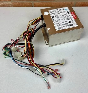 Seventeam ST-300WHT-R Power Supply Unit - New Old Stock 1990s - 2 Available - Afbeelding 1 van 7