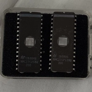 2 Pieces: NMC27C256Q, NMC27P128Q, CMOS EPROMs, by National Semiconductor - Picture 1 of 2