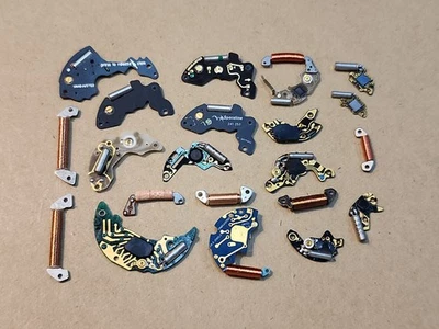 Лот Смешанных Новых из старых запасов Схемы Катушки Кварцевые Часы Запчасти Ремонт-PUW, Spaceline - Изображение 1 из 4