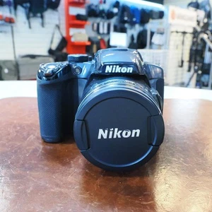Gebrauchte Nikon P510 Bridgekamera - Grau - 12 Monate Gewährleistung - Bild 1 von 4