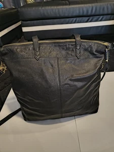 Covet Ledertasche Umhängetasche Schulter, Crossbody weich leicht m. je 2 Reißverschlüssen S - Bild 1 von 8
