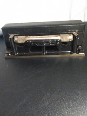 Ancien niveau à bulle P. Roch - Photo 1/4