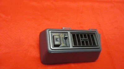 INTERRUPTOR DE FAROS CUTLASS SUPREME 1990-1994 CON MOLDURA DE PANEL DE TABLERO LATERAL IZQUIERDO Foto 1 de 4