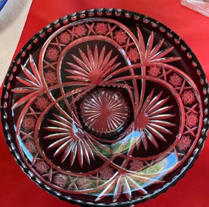 Stunning Large Ruby Red Cut to Clear Crystal Center Piece Possibly Nachtmann - Picture 1 of 10