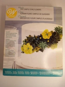 Wilton Decorating Kit-How to Pipe Simple Icing Flowers New In Box - Picture 1 of 5