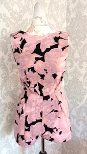 TOPSHOP Pink Mix Floral Lace Panel Sleeveless Playsuit [8] - Picture 1 of 4