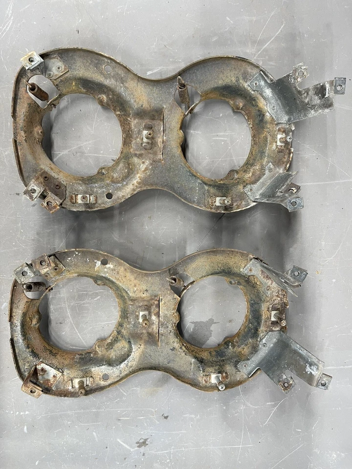 Ford Galaxie 1967 soporte montaje faros soportes cucharones montaje equipo original Foto 1 de 4