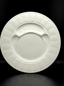 Pillivuyt France Divided Plates 9" White Porcelain Excellent Condition - Picture 1 of 4