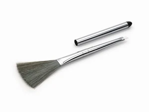 Tamiya 74078 Craft Tools, Model Cleaning Brush (Anti-Static), (LEGO), NIP - Picture 1 of 7