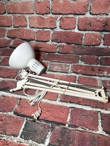 Vtg White Underwriters Laboratories Portable Desk Lamp Articulating Arm Drafting - Picture 1 of 8
