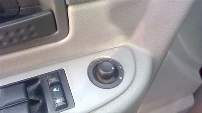 Interruptor de puerta delantera izquierda del conductor espejo del conductor se adapta a 08-14 AVENGER 118384 Foto 1 de 4