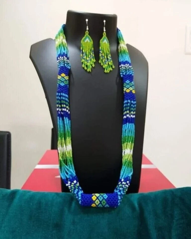 Collar de cuentas de semillas hecho a mano estilo americano collar de cuentas boho pendiente Foto 1 de 1