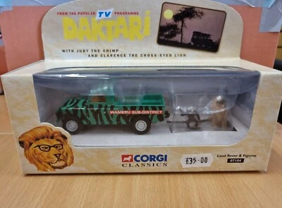 CORGI 07104  DAKTARI LAND ROVER  - Image 1 of 4