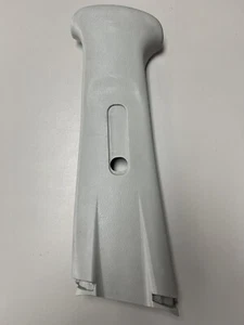 2007-2011 Chevrolet Aveo OEM Driver panel trim Gray Seatbelt - Picture 1 of 2
