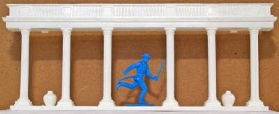 Pórtico de plástico Marx reformulado 54mm (para lata litho Mansion - figura não incluída) - Imagem 1 de 2