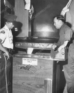 Buckley Horse Racing Long Shot Slot 1930s Vintage 8x10 Reprint Of Old Photo - Picture 1 of 1