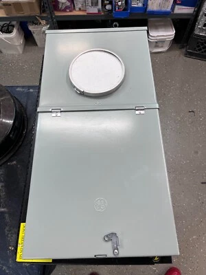 Power Mark Gold 200 Amp 4-Space 8-Circuit Meter Socket Load Center - Image 1 of 4