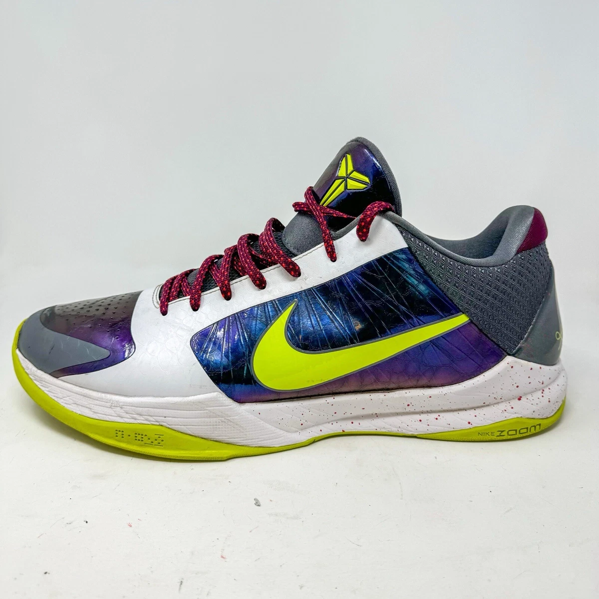 未使用⭐️NIKE ズームコービーＶ　バスケットボールシューズ29.5cm NIKE ナイキ 386429-102 ZOOM KOBE V ズームコービー 5 レイカーズ