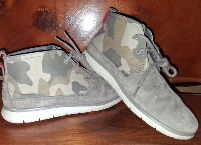 UGG CAMO SUEDE CHUKKA ANKLE BOOTS, MEN US 7 Energ Treadlite - Image 1 of 4