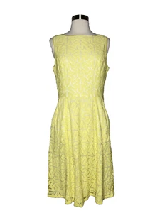 Adrianna Papell Dress Women Size 8 Yellow Lace Fit Flare Pockets Knee Length - Picture 1 of 11