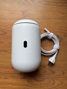 Ubiquiti UDR UniFi WiFi 6 Dream Router - Picture 1 of 4